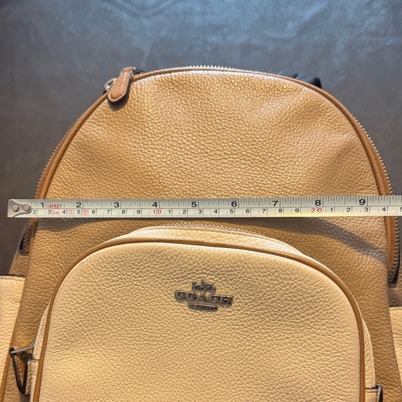 Coach Beige and Cream Women/Men's Backpack In Good Used Condition - Picture 14 of 16